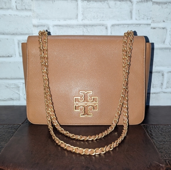 Tory Burch Britten Large Adjustable Shoulder Bag in Bark Leather, Logo - Picture 2 of 16